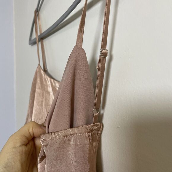 Forever 21 Rose Gold Voluminous Mini Dress Size Medium - Picture 8 of 12